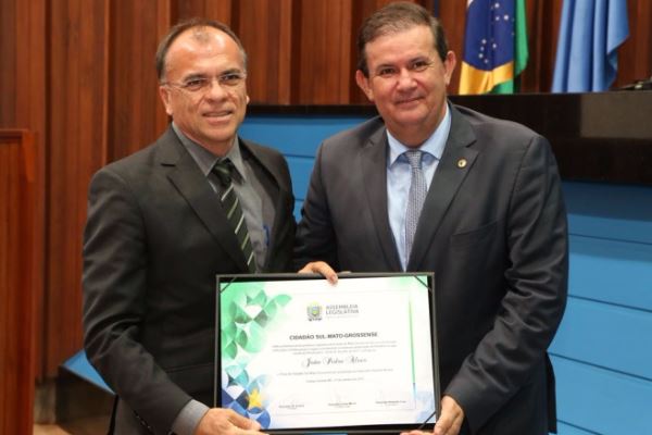 Imagem: O homenageado com título de Cidadão Sul-Mato-Grossense foi o Vereador João Pedro Alves. 