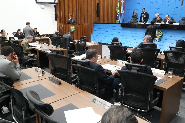Imagem: Deputados aprovaram proposições de Renato Câmara, Lidio Lopes e Felipe Orro