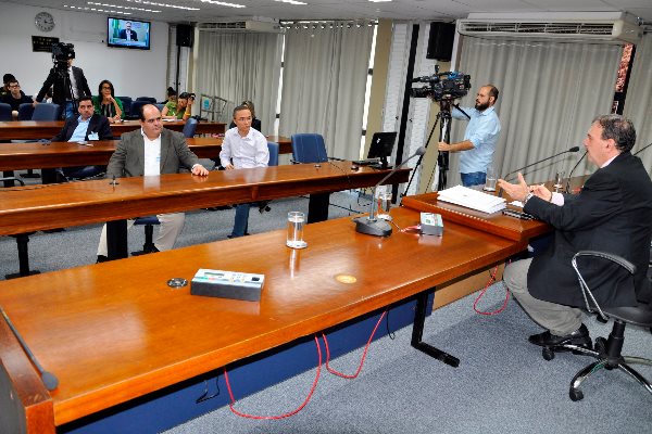 Imagem: Siufi irá conversar pessoalmente com o ministro Carlos Marun e com o senador Waldemir Moka para que essa pauta seja incluída nas discussões em Brasília na semana que vem