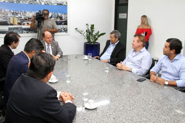 Imagem: Presidente Junior Mochi, Beto Pereira e Maurício Picarelli recepcionaram a comitiva japonesa