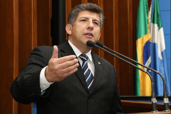 Imagem: Proposta é de autoria de Lidio Lopes e de determina um profissional habilitado em todos os turnos e atividades extras