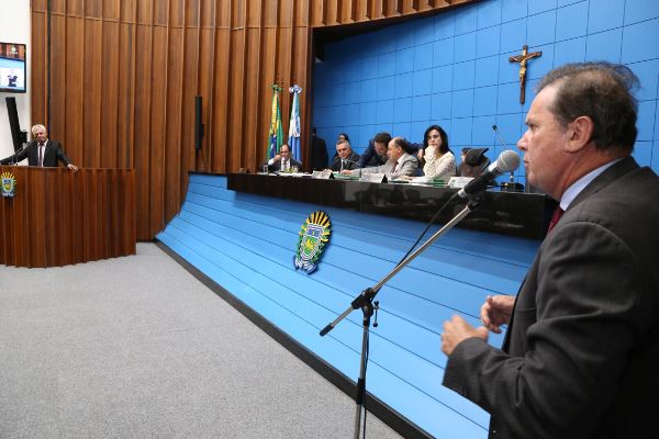 Imagem: Deputados também debateram motivações e efeitos da intervenção federal no Rio de Janeiro