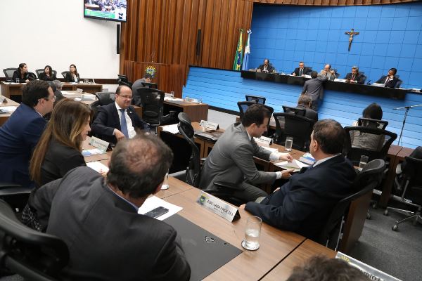 Imagem: Por maioria entre os parlamentares presentes, as proposições foram arquivadas
