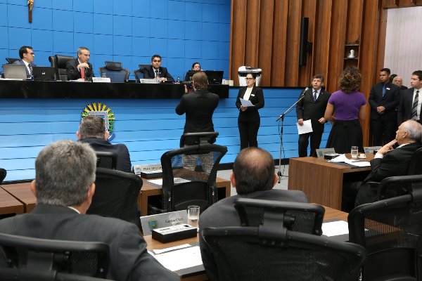 Imagem: Os deputados aprovaram Moção de Congratulação ao ministro de Justiça e Segurança Pública, Sergio Moro