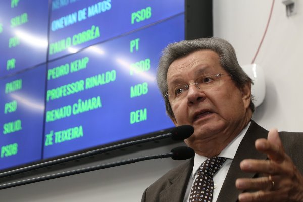 Imagem: Para o deputado, a falta de fiscalização tem contribuído para as condições precárias dos serviços