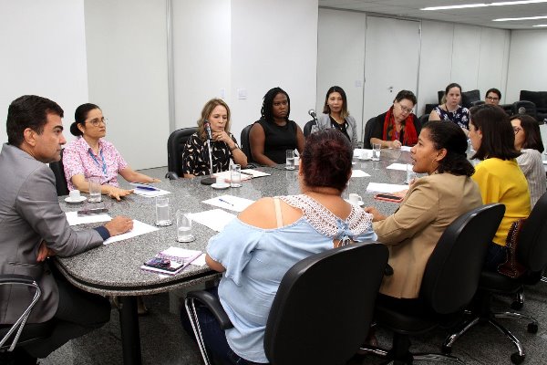 Imagem: Deputado Marçal Filho presidiu a reunião e será o proponente da audiência pública