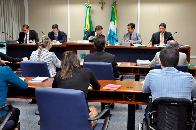 Imagem: Seis matérias receberam unanimidade dos membros da CCJR na reunião de hoje