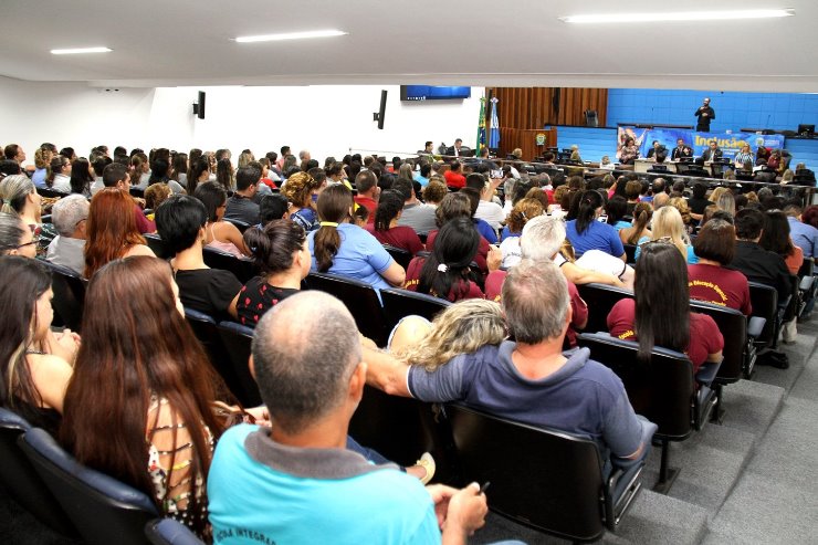Imagem: Plenário ficou lotado durante a audiência pública, que tratou sobre problemas das entidades de educação especial