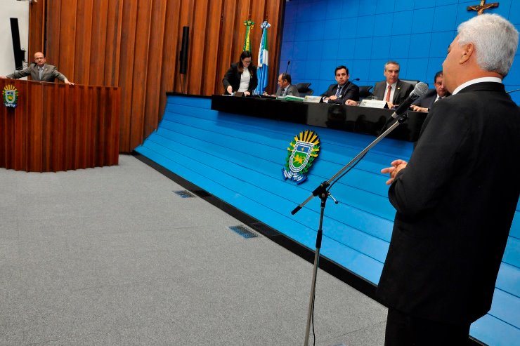 Imagem: Barbosinha subiu na tribuna para solicitar a revisão de um convênio firmado entre a União e o Estado