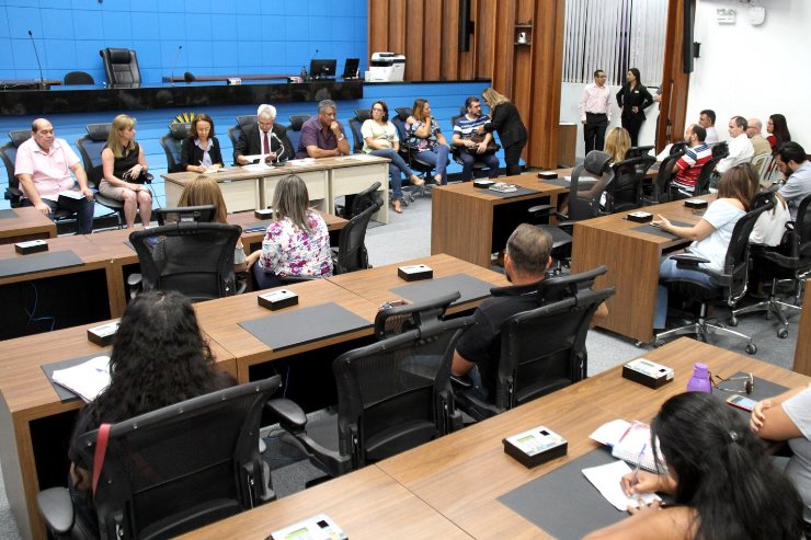 Imagem: Evento ocorreu no Plenário Júlio Maia