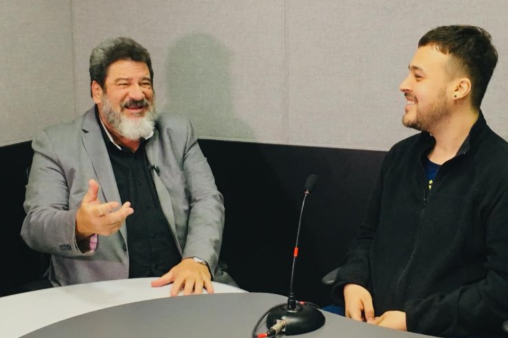 Imagem: Filósofo Mário Sérgio Cortella durante entrevista à Rádio ALMS