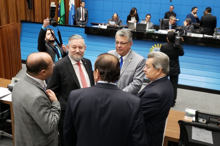 Imagem: Votações ocorrem todas as terças, quartas e quintas-feiras no Plenário Júlio Maia