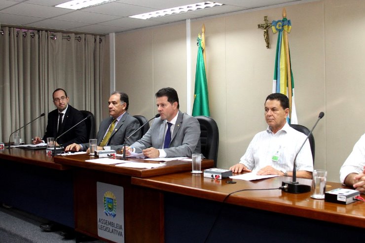 Imagem: Reunião foi proposta pelo coordenador do grupo, deputado Renato Câmara