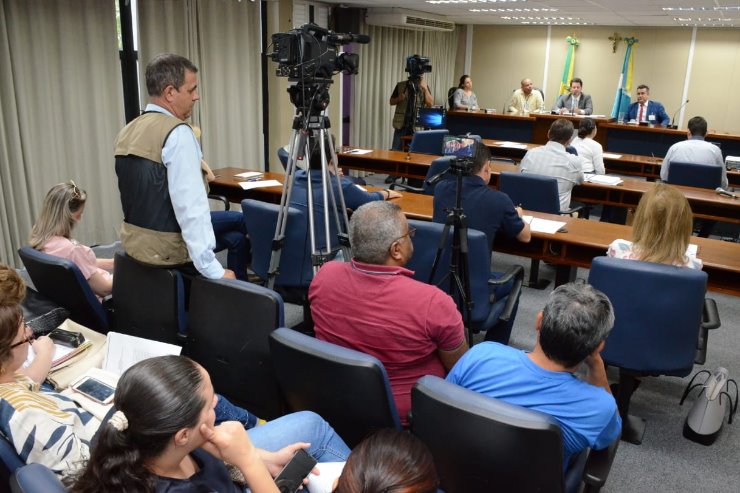 Imagem: Na última reunião do ano da Frente Parlamentar, foram discutidas iniciativas para o enfrentamento da tríplice epidemia