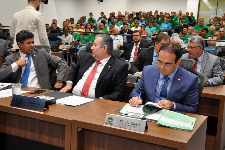 Imagem: Votação acontece no Plenário Deputado Júlio Maia