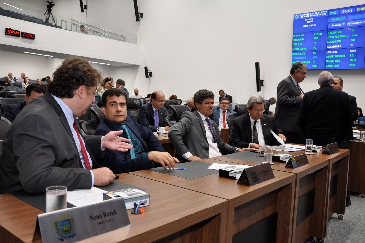 Imagem: Votação das matérias acontece durante a Ordem do Dia no Plenário Deputado Júlio Maia