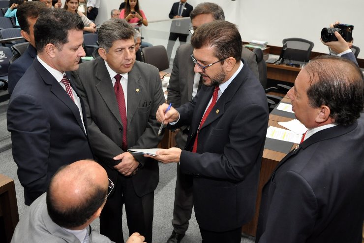 Imagem: Deputados aprovaram cinco matérias por unanimidade na sessão ordinária desta quarta-feira