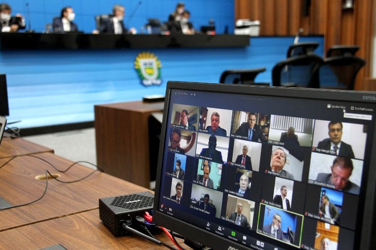Imagem: Sessões estão sendo realizadas por videoconferência