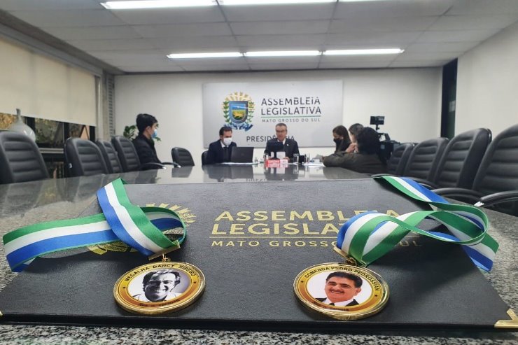 Imagem: A solenidade de homenagens ao Dia da Educação Superior foi conduzida pelo presidente Paulo Corrêa