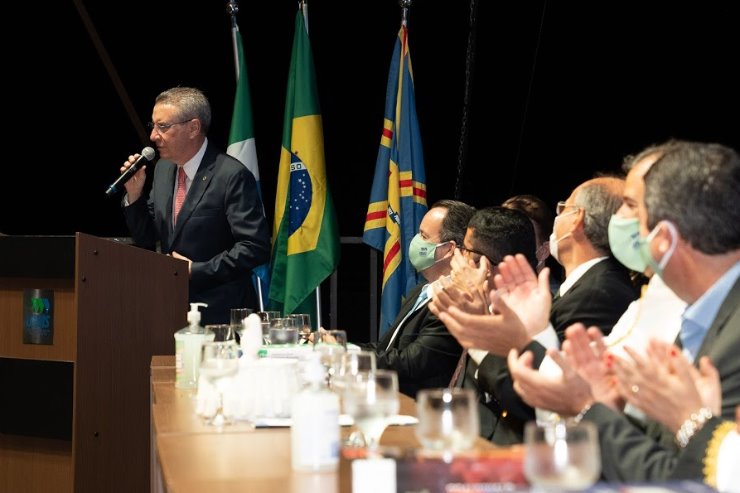 Imagem: Presidente: “A grande ferramenta de transformação é o ensino. Vocês, formandos, são uma benção para o Mato Grosso do Sul"