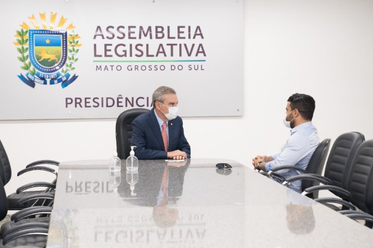 Imagem: Presidente Paulo Corrêa e o deputado Renan Filho: Intercâmbio de experiências e discussão de parcerias