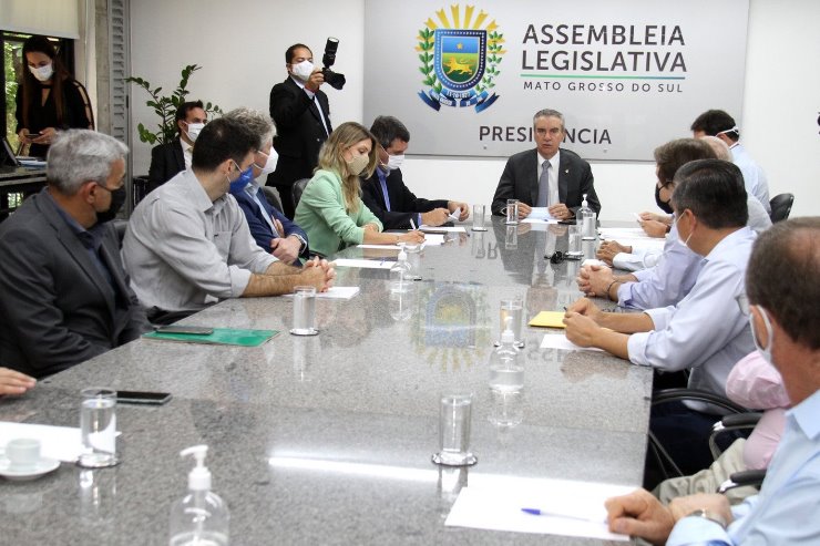Imagem: Na reunião foram debatidas propostas dos setores econômicos e projetos do Governo do Estado