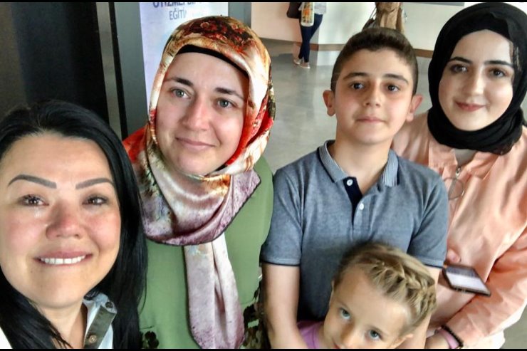 Imagem: Depois do transplante, Vanessa teve o marcante encontro com o menino Mustafa e a sua família 
