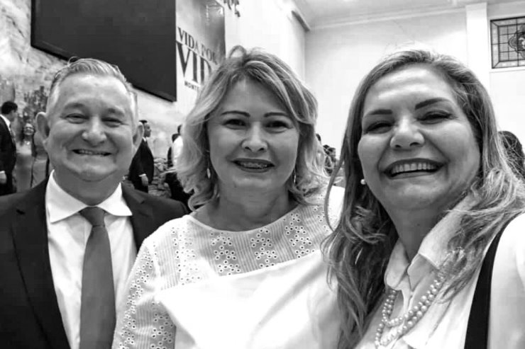 Imagem: Deputado Antonio Vaz, sua esposa Luciana Vaz e Márcia Caetano