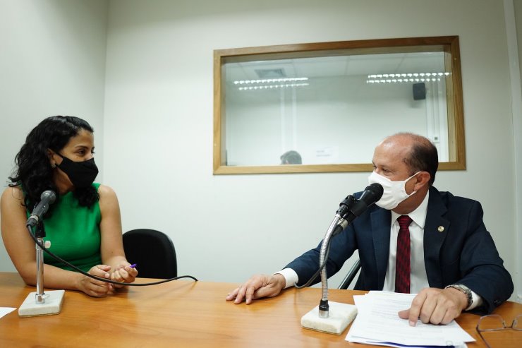 Imagem: Barbosinha participou do programa Direto ao Assunto, da Rádio ALEMS