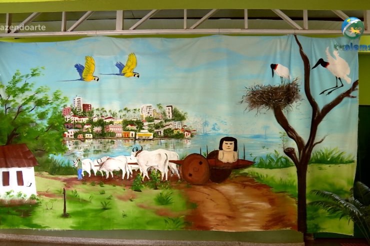 Imagem: Painel do artista Apres Gomes em escola estadual em Campo Grande
