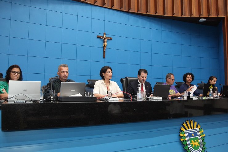 Imagem: O evento foi realizado no Plenário Júlio Maia e transmitido pelos canais oficiais da ALEMS e do deputado Renato Câmara 