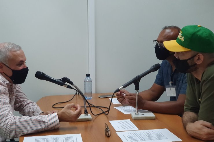Imagem: Marcelo José de Souza, do TRE-MS, conversou com os jornalistas Paulo Radamés e Osvaldo Júnior 