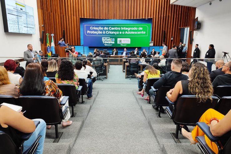 Imagem: O Plenário Júlio Maia abrigou debate sobre a criação de Centro Integrado para o atendimento de vítimas de violência