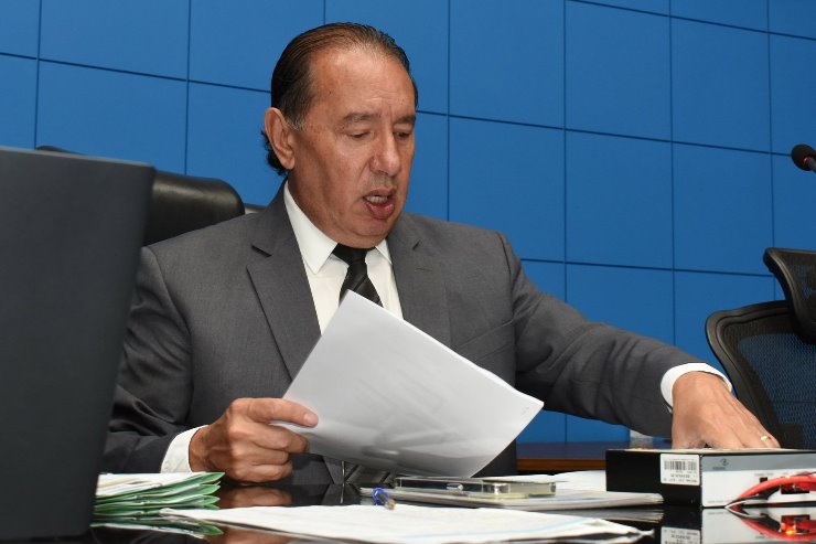 Imagem: Deputado Gerson Claro, presidente da ALEMS, publicou os decretos na edição desta sexta-feira do Diário Oficial da Casa de Leis
