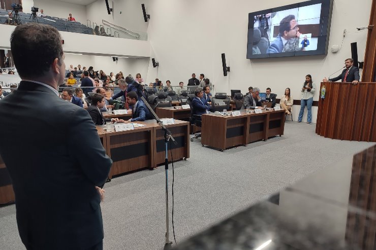 Imagem: O deputado estadual Pedro Kemp levantou o debate, na tribuna