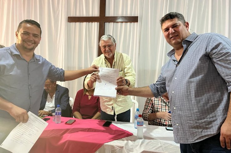 Imagem: Zeca do PT recebeu demanda dos vereadores Edinho Quintana, de Ponta Porã, e Rogério Yuri, de Dourados