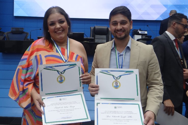 Imagem: Natielle e Zé Du foram outorgados pelo deputado Jamilson Name (PSDB).