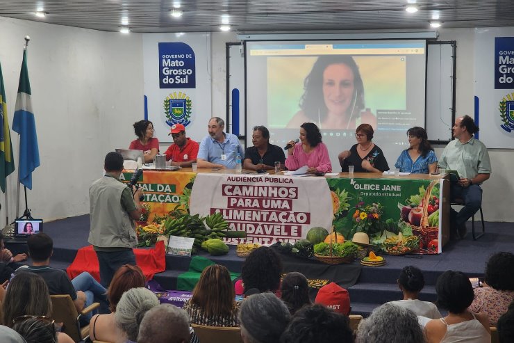 Imagem: Evento, promovido pela Assembleia Legislativa, discutiu o problema da fome e da necessidade de produção de alimentos saudáveis