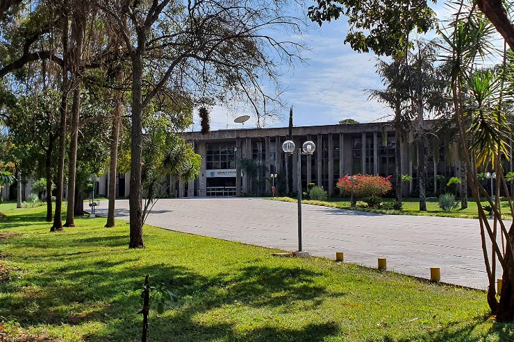 Imagem: A Assembleia Legislativa de Mato Grosso do Sul está localizada no Parque dos Poderes, em Campo Grande