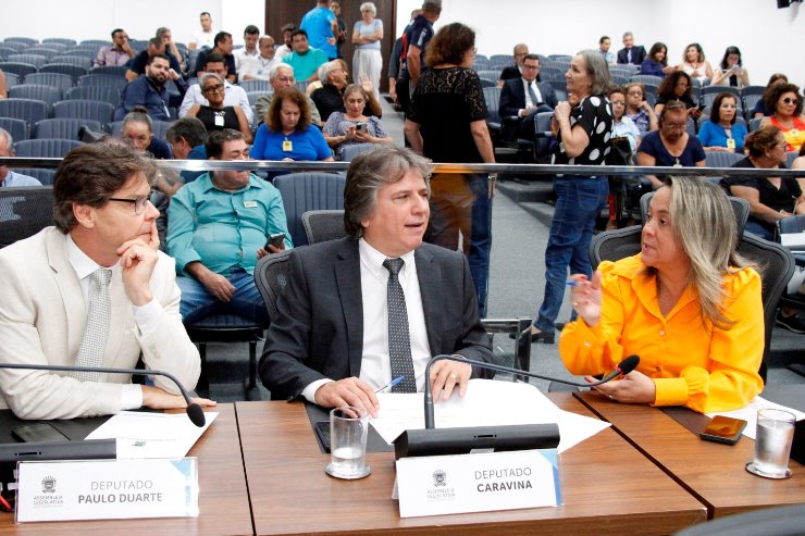 Imagem: Os deputados Paulo Duarte, Caravina e Lia Nogueira estão entre os parlamentares das comissões que escolheram seus presidentes 