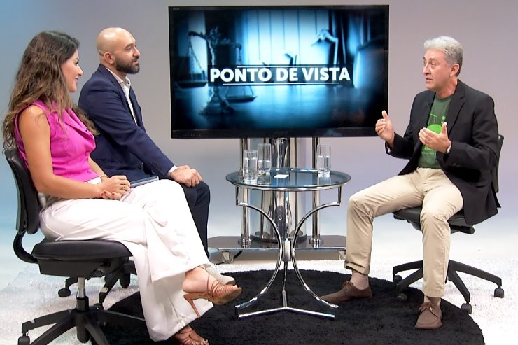 Imagem: O programa Ponto de Vista, apresentado por Paulo Radamés, é exibido na TV Assembleia, canal aberto 7.2