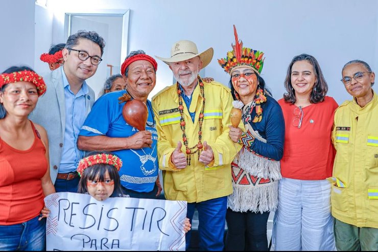 Imagem: Gleice acompanhou reunião de lideranças indígenas com o presidente Lula