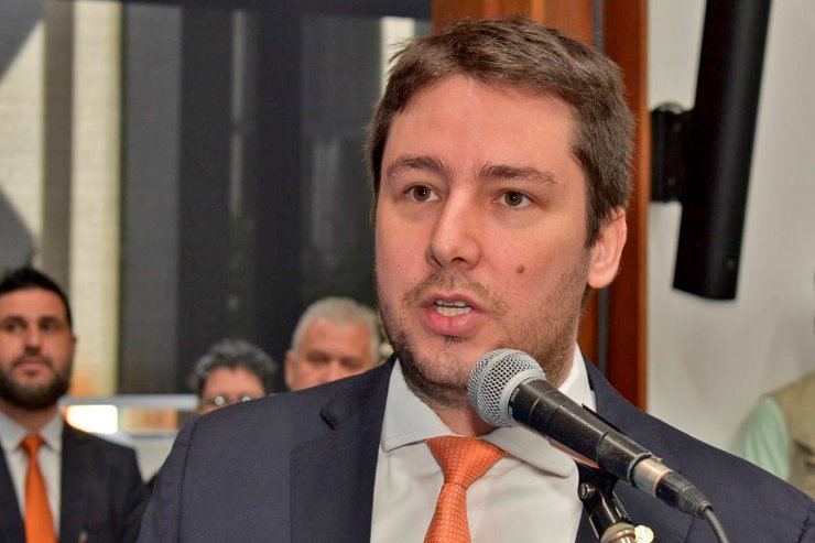 Imagem: Segundo o deputado João Henrique, a proposta traz benefícios econômicos para os consumidores de energia de Mato Grosso do Sul