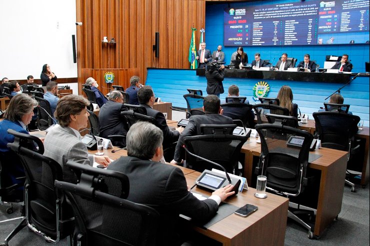 Imagem: Aprovadas durante a Ordem do Dia de hoje  duas matérias que tratam do Direito do Consumidor