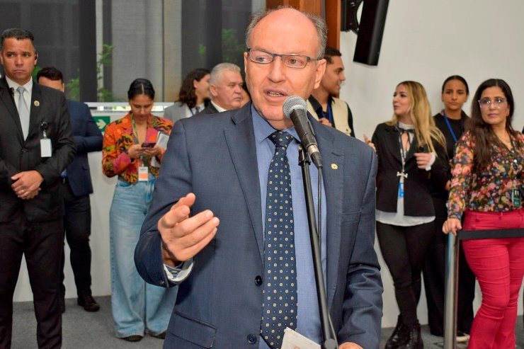 Imagem: Deputado Junior Mochi criticou demora na tomada de decisão, o que prejudica ainda mais o usuário da via