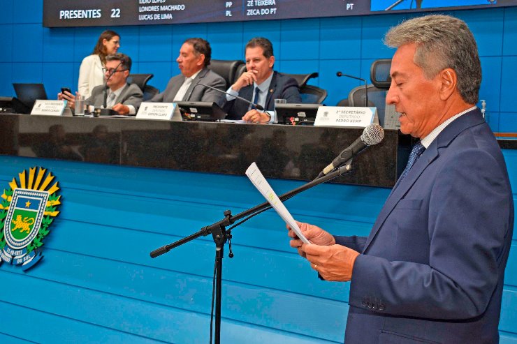 Imagem: O prédio da escola é antigo, com mais de quatro décadas, e nunca passou por reforma estrutural