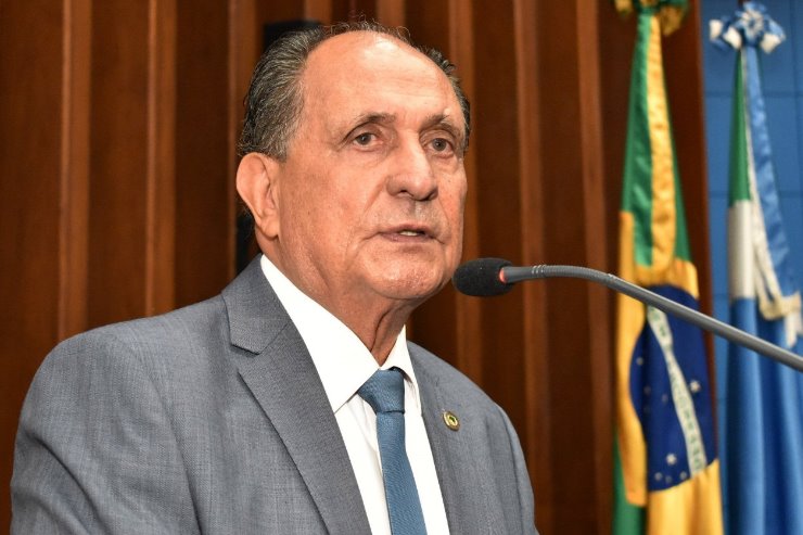 Imagem: Zé Teixeira trabalha em sintonia com as Câmaras Municipais, criando uma frente unida pelo desenvolvimento e bem-estar