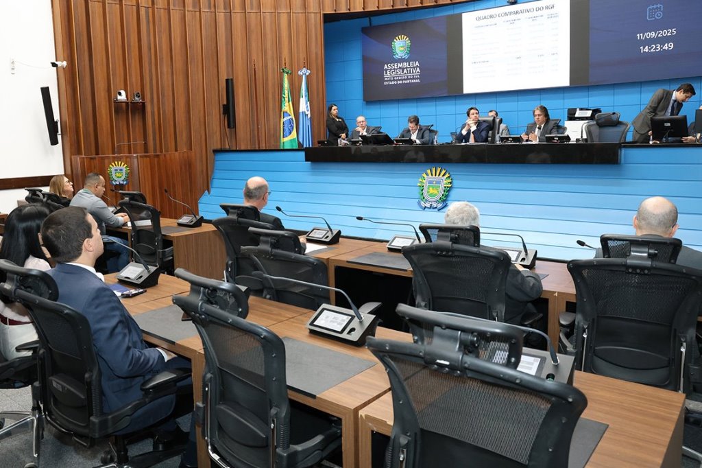 Imagem: Audiência pública foi realizada no plenário da ALEMS pela Comissão de Acompanhamento da Execução Orçamentária