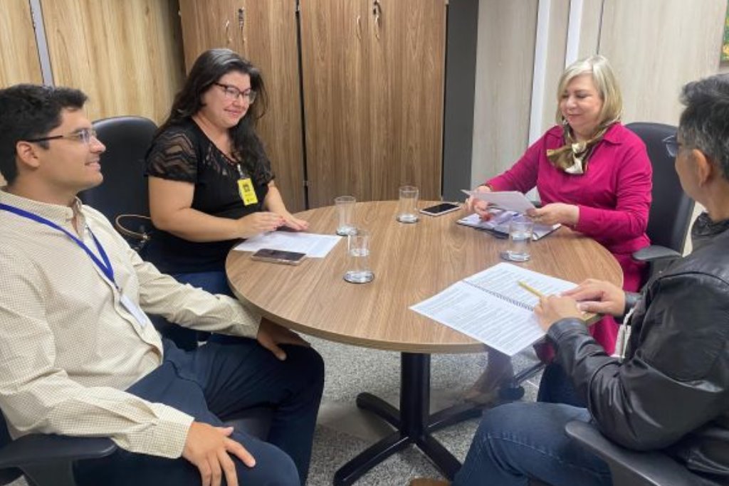 Imagem: Equipe financeira da ALEMS e Ageprev em reunião na Secretaria de Gestão de Pessoas