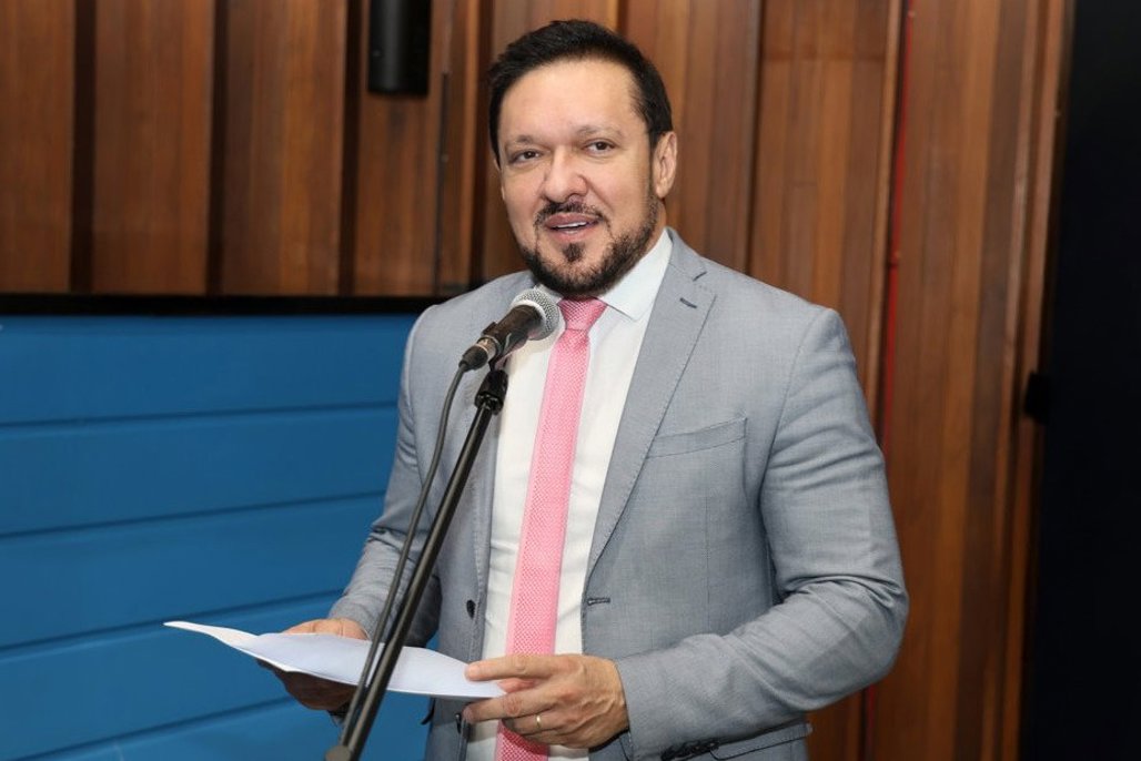 Imagem: Lucas de Lima é o autor da matéria que cria a campanha voltada às meninas e adolescentes